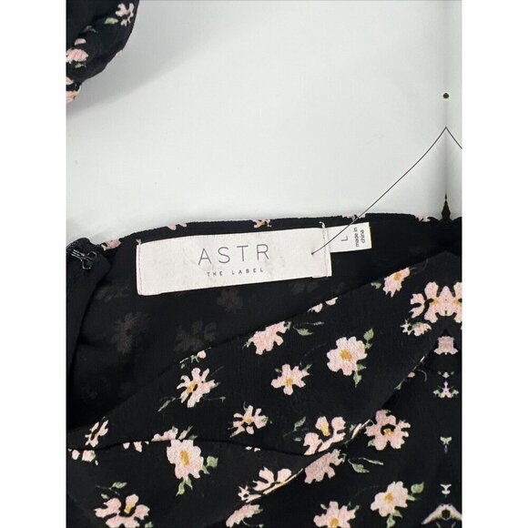 Astr Black Floral Crop Top - Picture 6 of 7